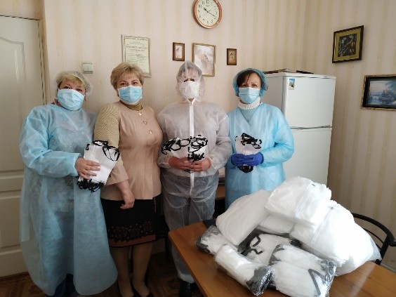 Колектив Шарківського КЗО закупив засоби захисту для працівників Центру