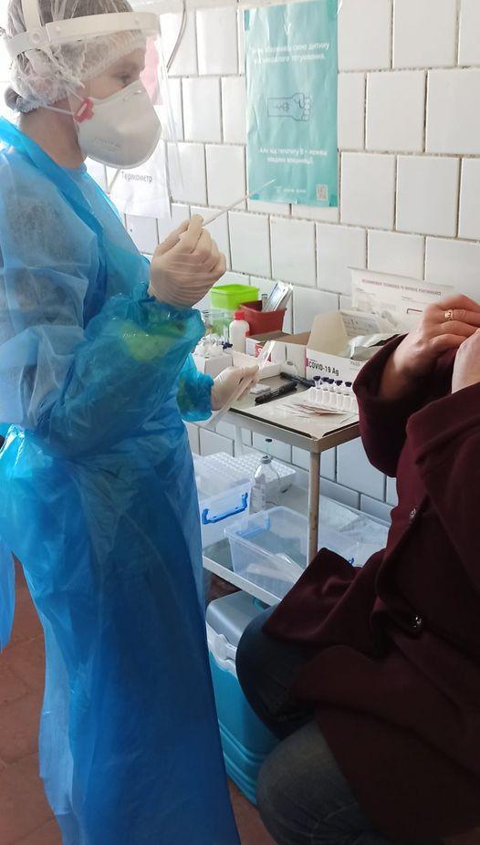 Вірусологічний кабінет Рокитнянського центру ПМСД продовжує свою роботу..