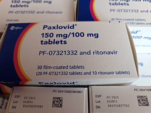 Днями наш КНП Рокитнянський центр ПМСД отримав препарат Paxlovid