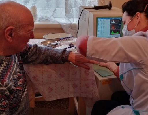 Днями відбувся виїзд столичних медиків з медичного центру Наша родина до села Синява