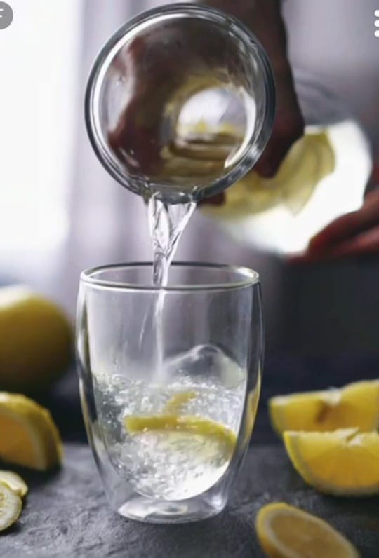 #Вода з лимоном натще зміцнить імунітет