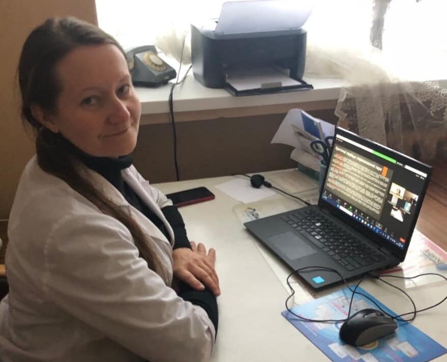 Лікарка ЗПСМ Світлана Сторощук с. Телешівка з 27 по 31 травня у відсустці