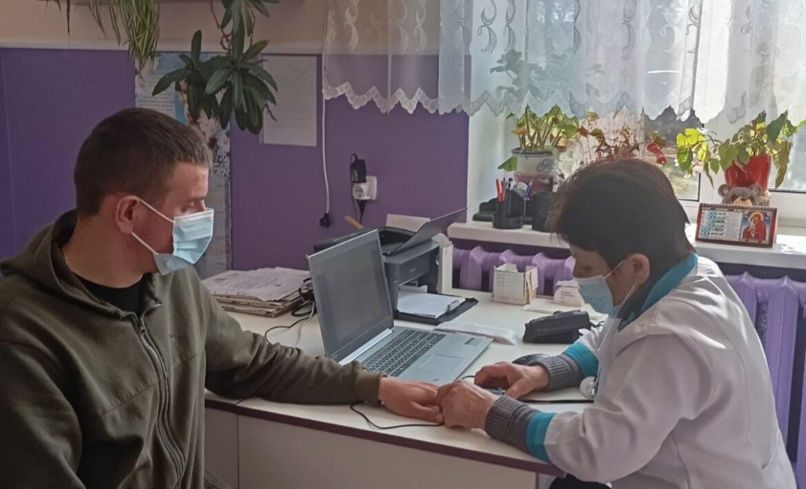 Виїзд лікаря загальної практики сімейної медицини Папушой Надії Миколаївни до амбулаторії села Насташка